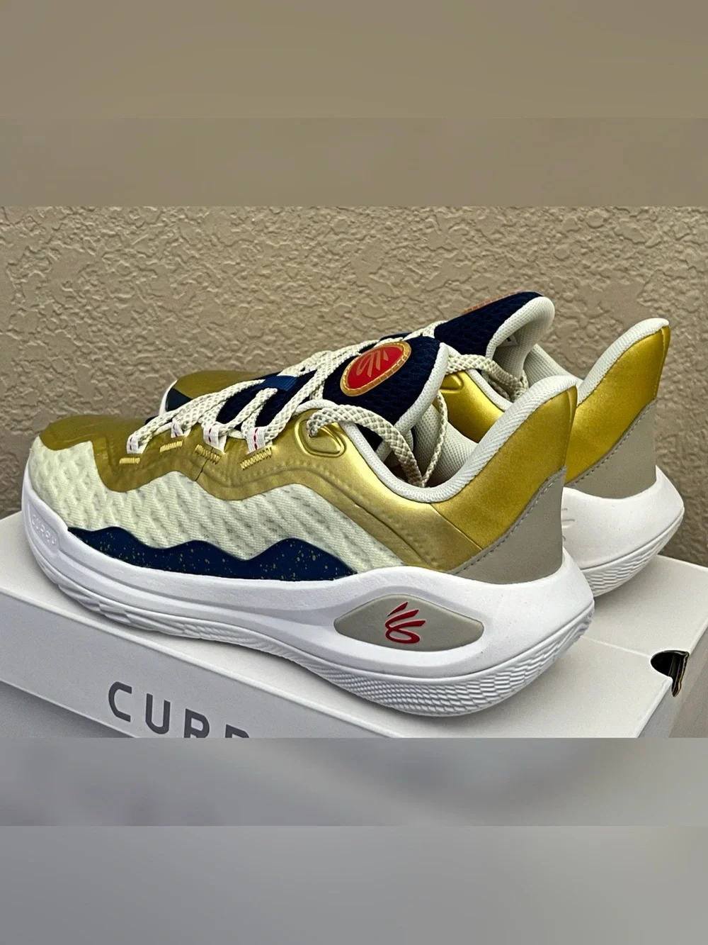 Under Armour Curry 11 Champion Mindset Shoes Big Boy Youth Size-7Y